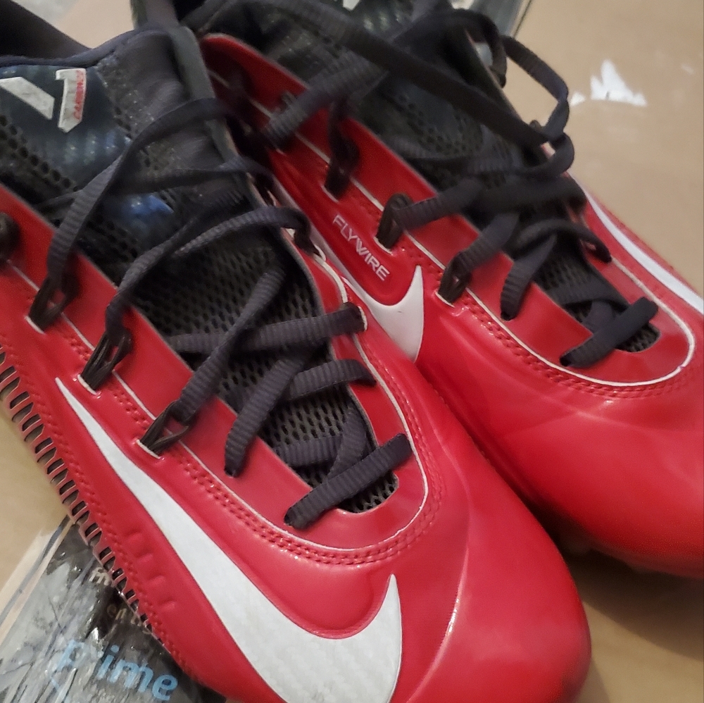 Nike vapor carbon football cleats